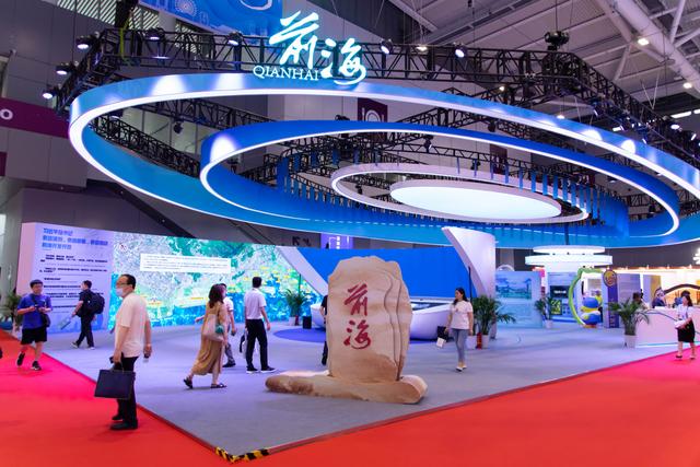 前海攜多家企業集中亮相文博會，并同多家企業簽訂“第十屆深圳國際電玩節”參展協議