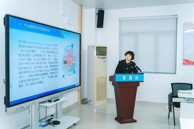 前海海關成為穩外貿“主力軍”